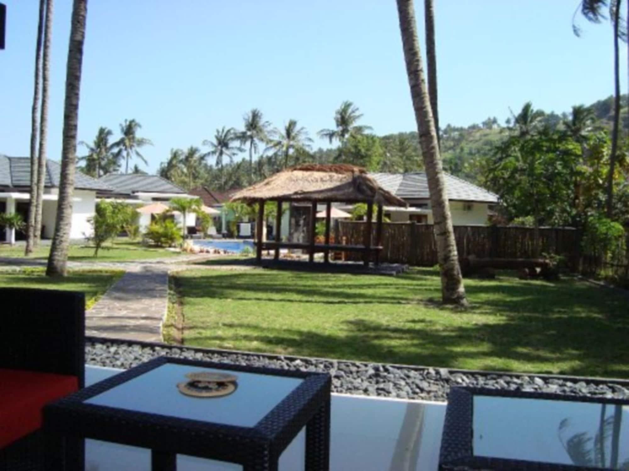 Dream Estate Resort Senggigi Extérieur photo