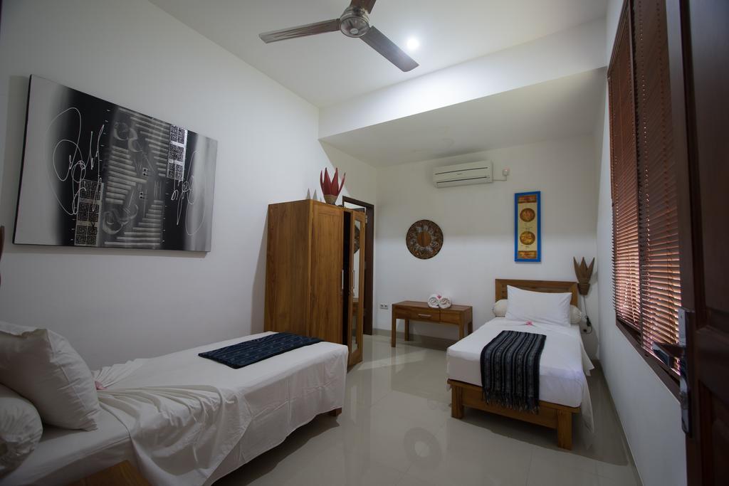 Dream Estate Resort Senggigi Extérieur photo