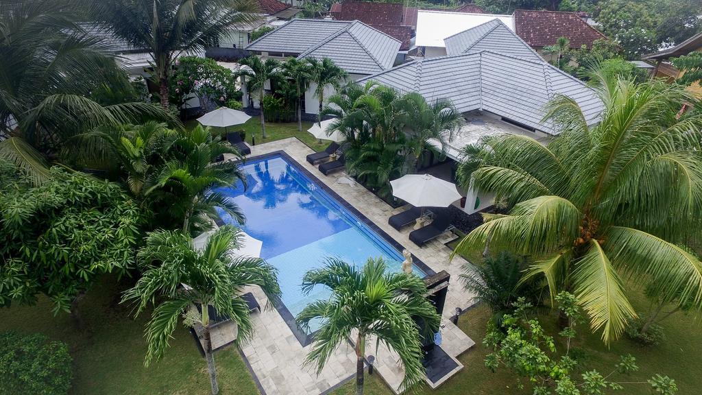 Dream Estate Resort Senggigi Extérieur photo