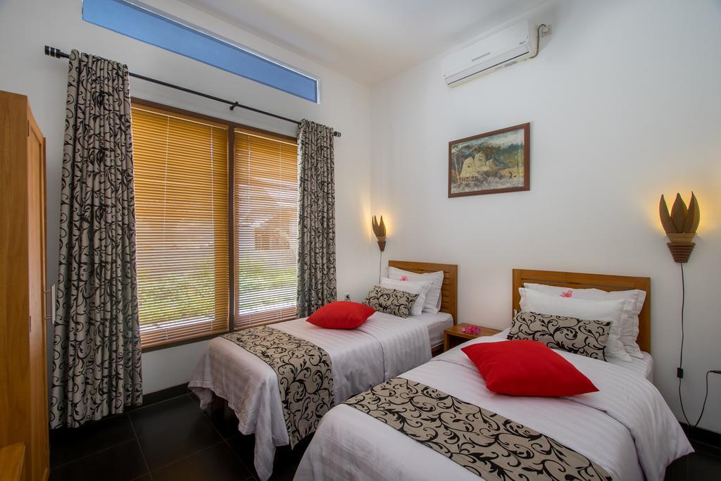Dream Estate Resort Senggigi Extérieur photo