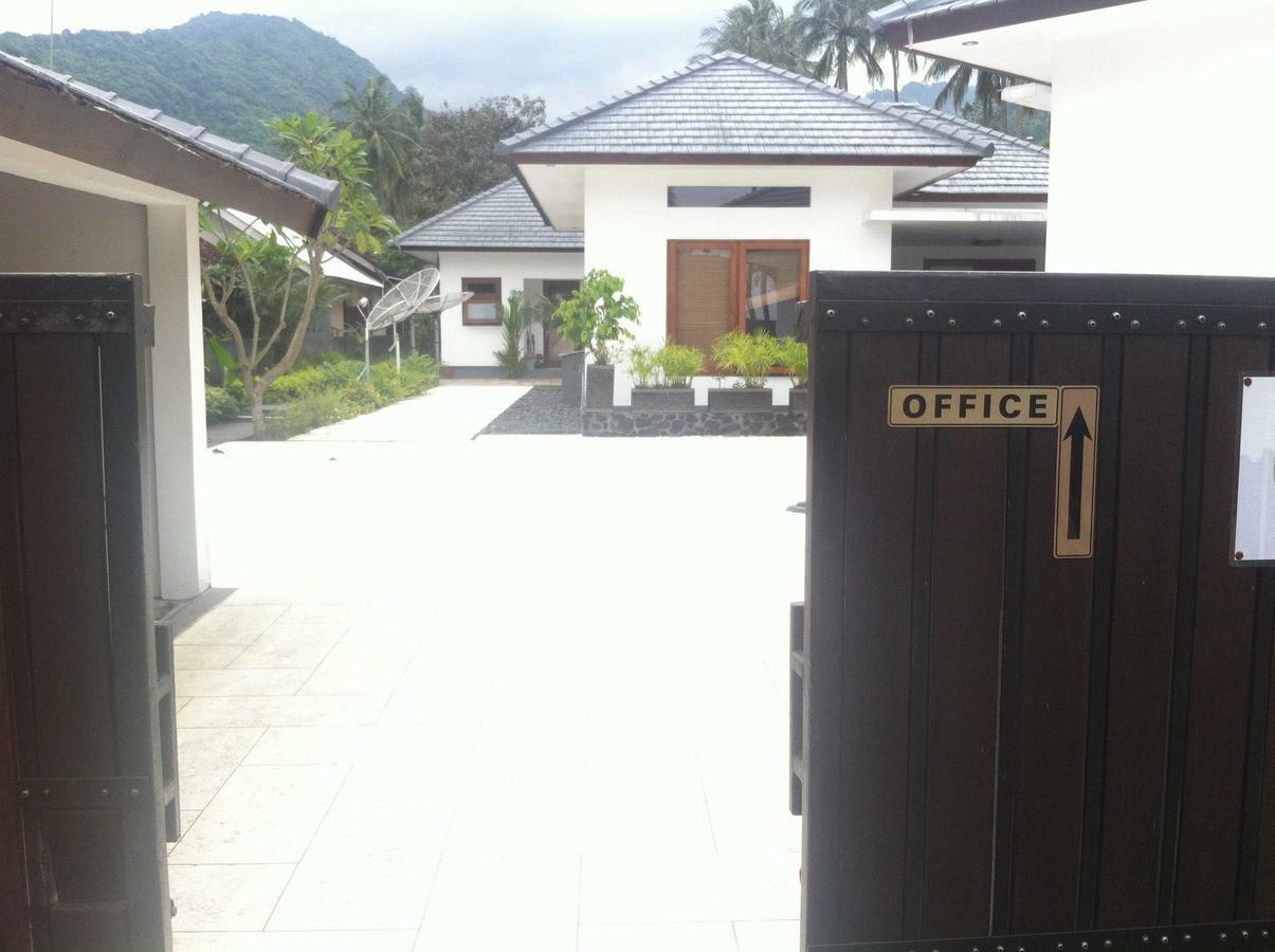 Dream Estate Resort Senggigi Extérieur photo